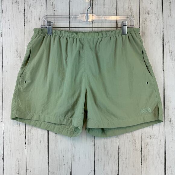 The North Face Pants - North Face Sage Green Nylon Flashdry Mesh Lined 5" Shorts Women Size Medium